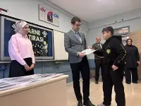 Karneleri Kaymakam Turgay Tarık Dağıttı