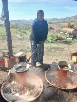 Hacıyakup Paşalar’da Pekmez Mesaisi