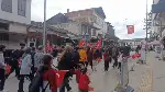 TARAKLI’DA CUMHURİYET COŞKUSU SİREN SESLERİ VE TÜRK BAYRAKLARIYLA TAÇLANDI