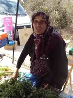 35 Yıldır Pazarda Tezgah Açıyor