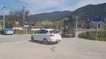 Taraklı Kavşağında Kaza Tehlikesi