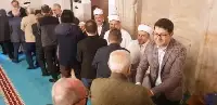 Kaymakam Turgay Tarık,Yunuspaşa Camii’nde vatandaşlarla bayramlaştı.
