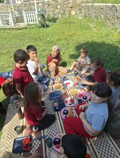 7-10 Yaş Kur'an Kursu Öğrencileri Piknikte