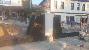 Taraklı’da Tören Alanı Yenileniyor: Atatürk Büstü Daha Uygun Konuma Taşınıyor