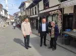 Eski futbolcu, AK Parti MKYK Üyesi Mesut Özil,Taraklı’da ziyaretlerde bulundu
